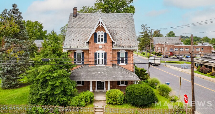 2004 S 5th St, Allentown, PA for sale - Building Photo - Image 1 of 1