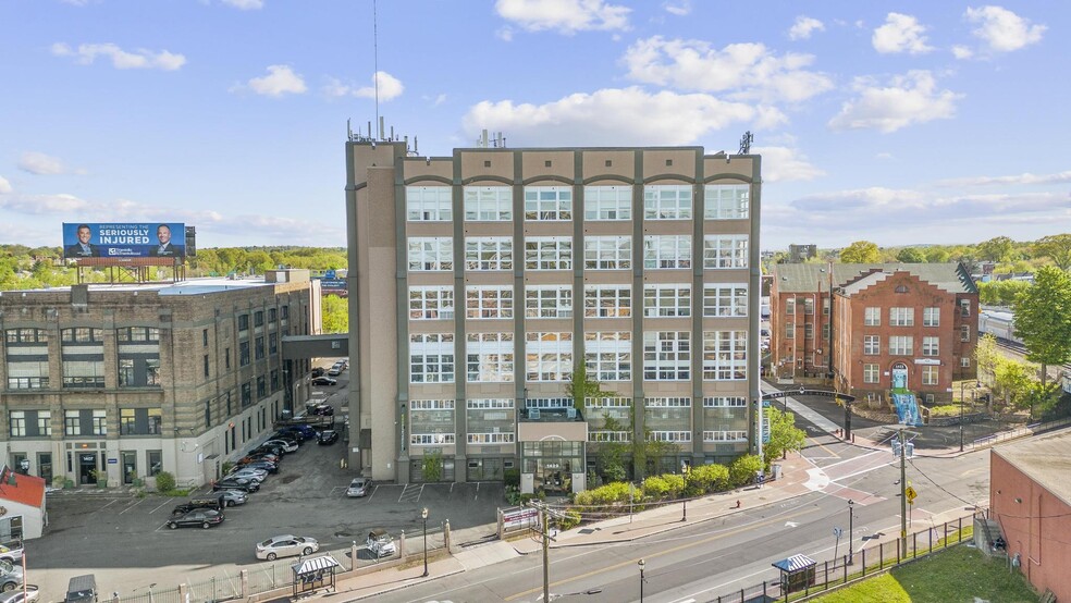 1429 Park St, Hartford, CT for sale - Building Photo - Image 1 of 1