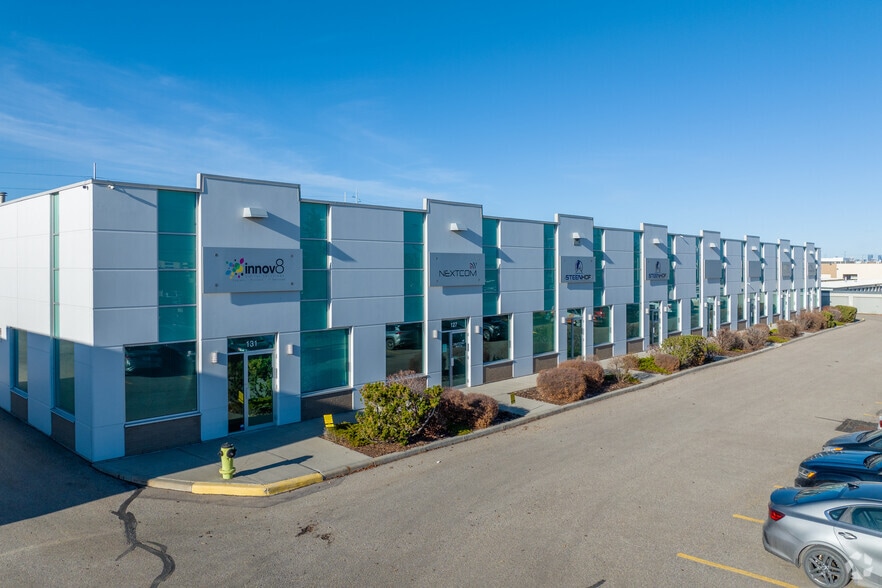 11929 40th St SE, Calgary, AB for lease - Building Photo - Image 3 of 5