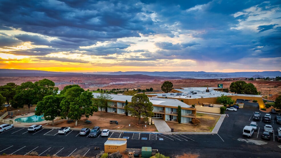 287 N Lake Powell Blvd, Page, AZ for sale - Primary Photo - Image 1 of 1