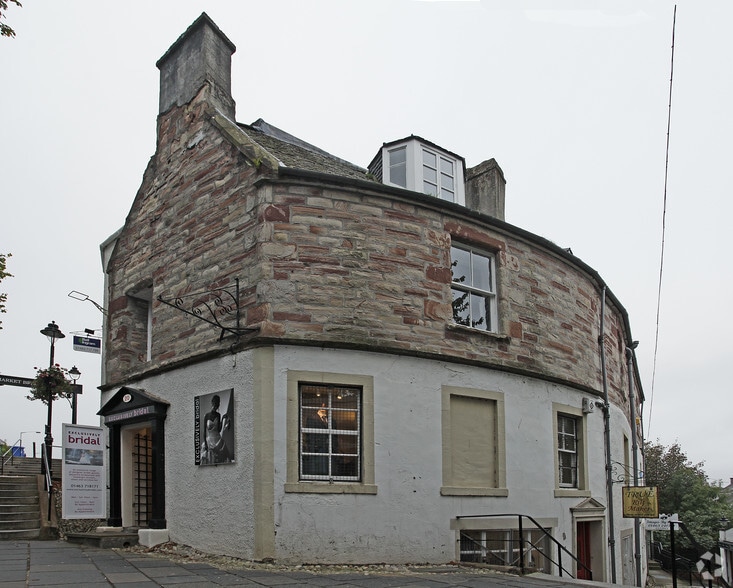 18-22 Market Brae Steps, Inverness for sale - Primary Photo - Image 1 of 1