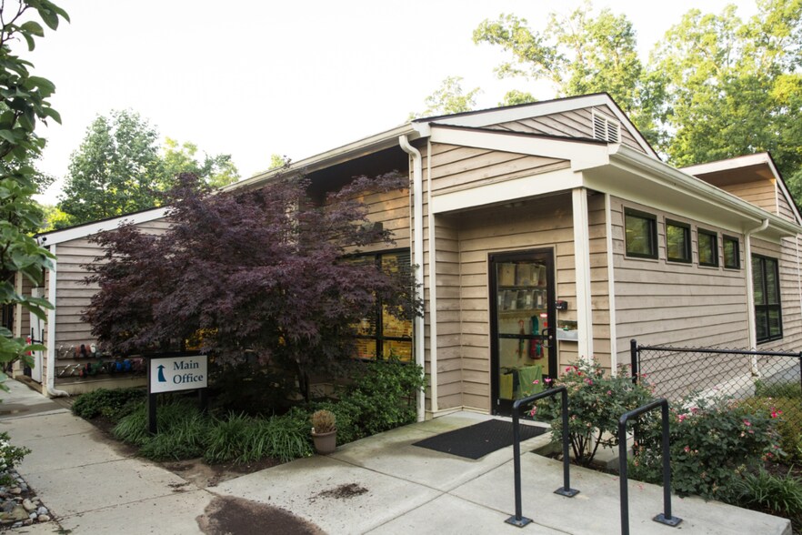 3001 Academy Rd, Durham, NC for sale - Building Photo - Image 1 of 1