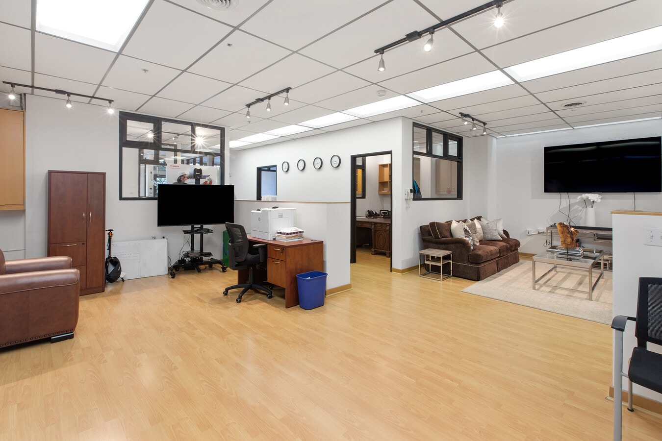 1715 Polk St, San Francisco, CA 94109 - Unit Comm. Unit - - Interior Photo - Image 2 of 13