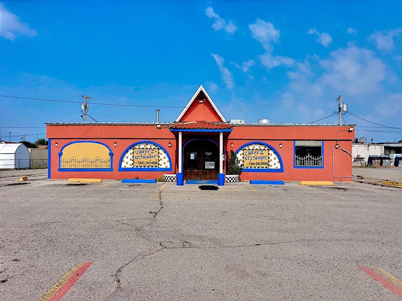 1221 N Grady St, Altus, OK for sale - Building Photo - Image 2 of 12