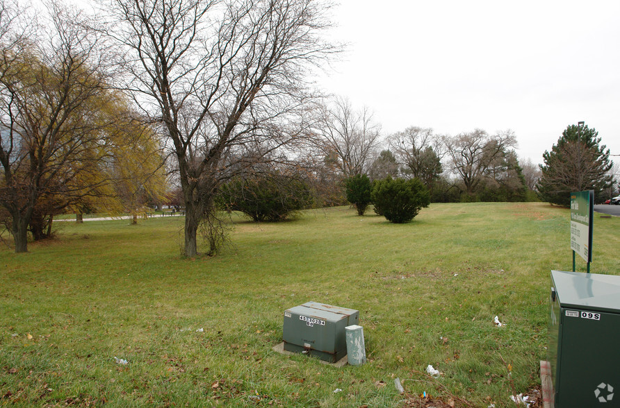 1-5 South Of Cermak Rd, Westchester, IL for sale - Building Photo - Image 3 of 4