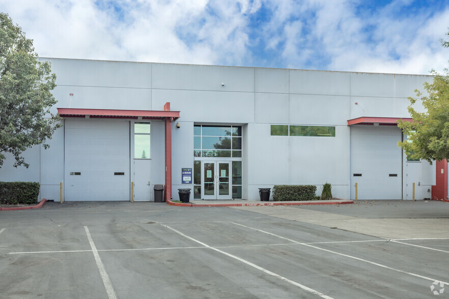 4100 Duckhorn Dr, Sacramento, CA for lease - Building Photo - Image 3 of 11