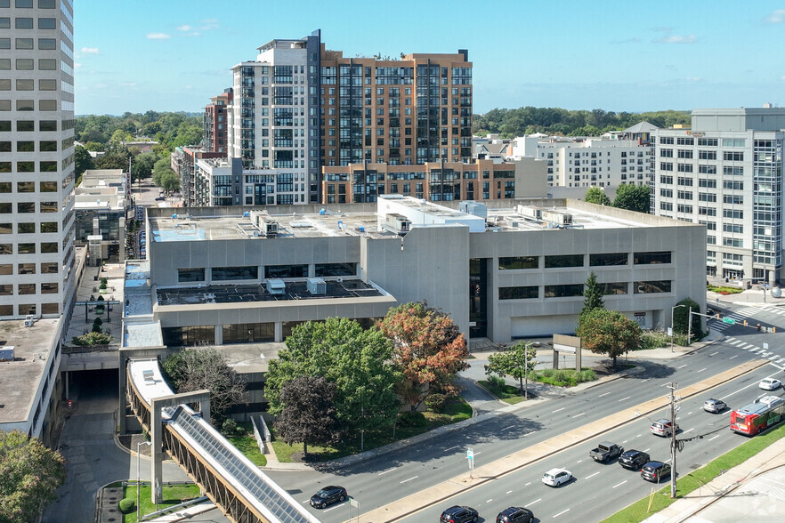 255 Rockville Pike, Rockville, MD for lease - Building Photo - Image 1 of 42