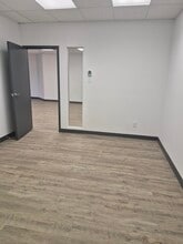 2500 Rue Jean-Perrin, Québec, QC for lease Interior Photo- Image 2 of 3