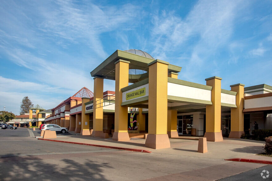 751-799 E El Camino Real, Sunnyvale, CA for lease - Building Photo - Image 3 of 4