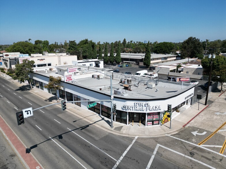 501 W 17th St, Santa Ana, CA for lease - Building Photo - Image 2 of 17