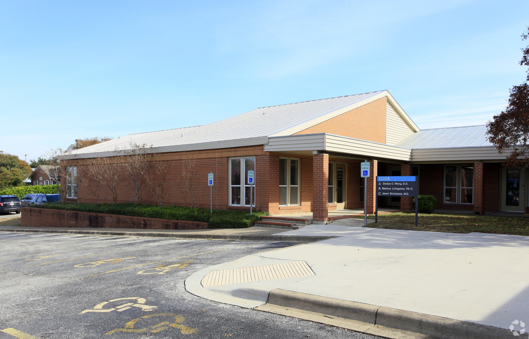 2005 Medical Pky, San Marcos, TX for sale Primary Photo- Image 1 of 1