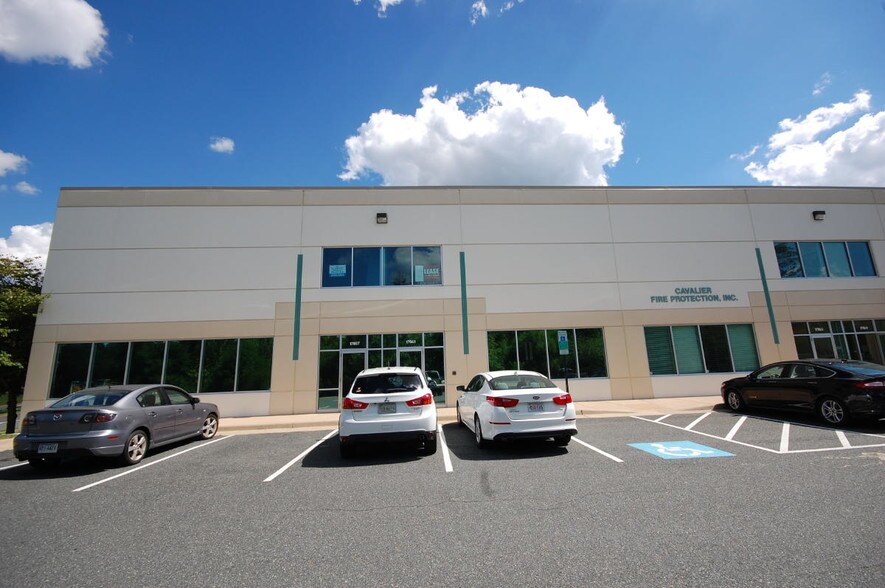 1785717889 Fraley Blvd, Dumfries, VA 22026