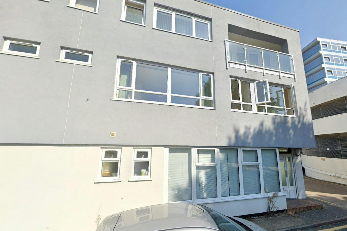 34-36 Tolworth Clos, Surbiton for sale Building Photo- Image 1 of 1