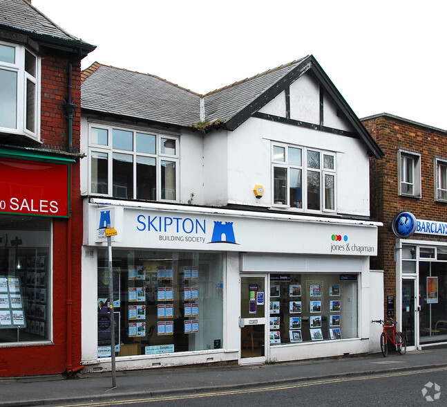 28 Pensby Rd, Wirral for lease - Building Photo - Image 2 of 3