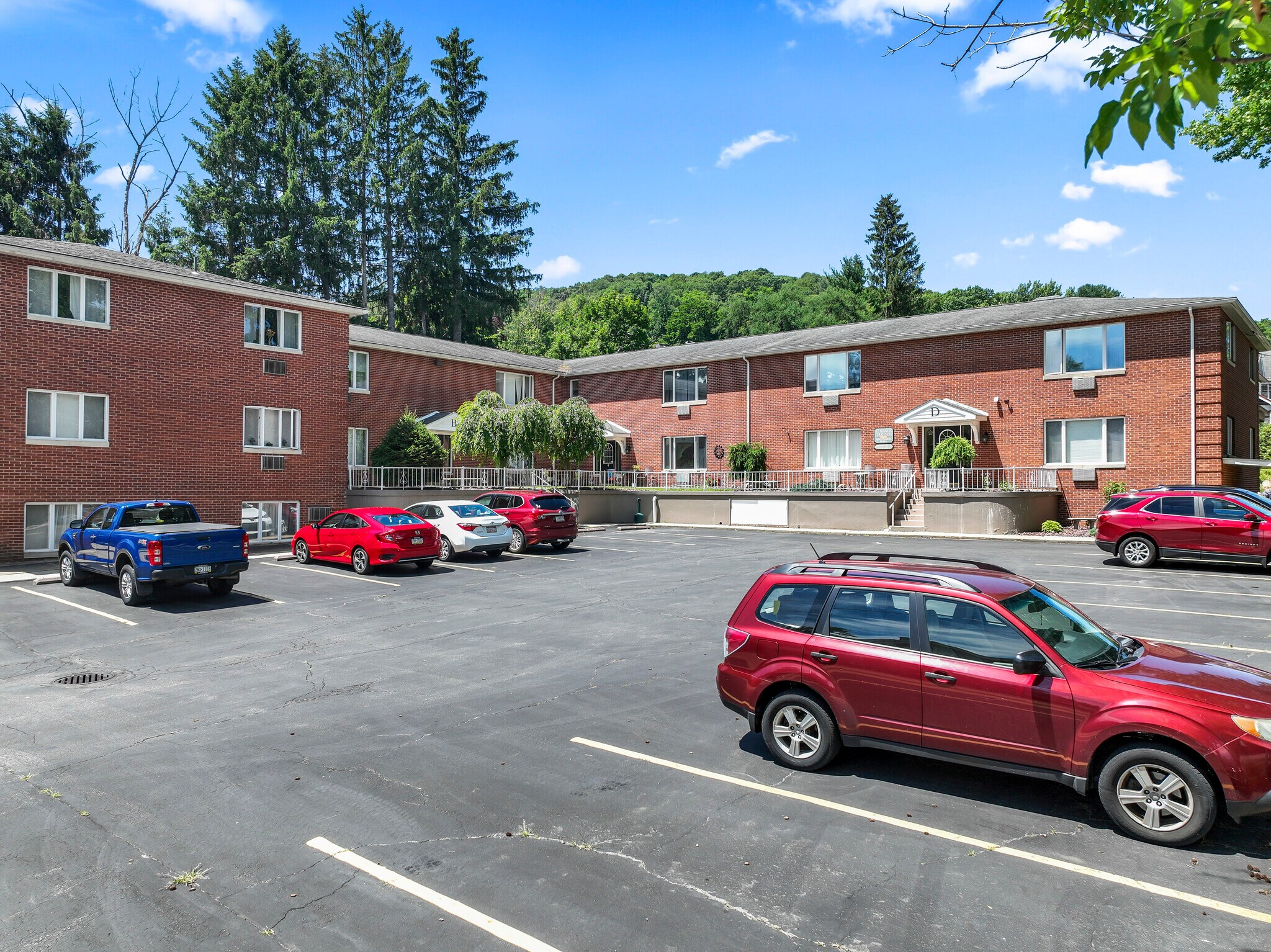 1501 Elk St, Franklin, PA for sale Primary Photo- Image 1 of 12