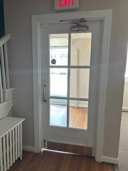 922 Main St, Lynchburg, VA for lease - Interior Photo - Image 3 of 10