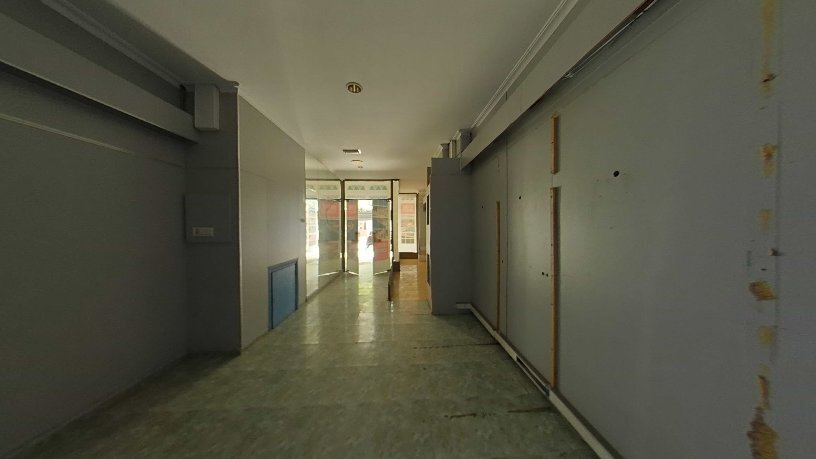 Avenida de Oza, 119, A Coruña, LC 15006 - Unit Pta. A - - Interior Photo - Image 1 of 5