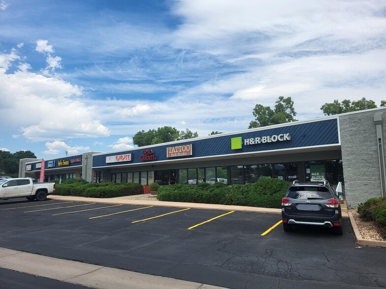 10815 W Jewell Ave, Lakewood, CO for lease - Building Photo - Image 1 of 6