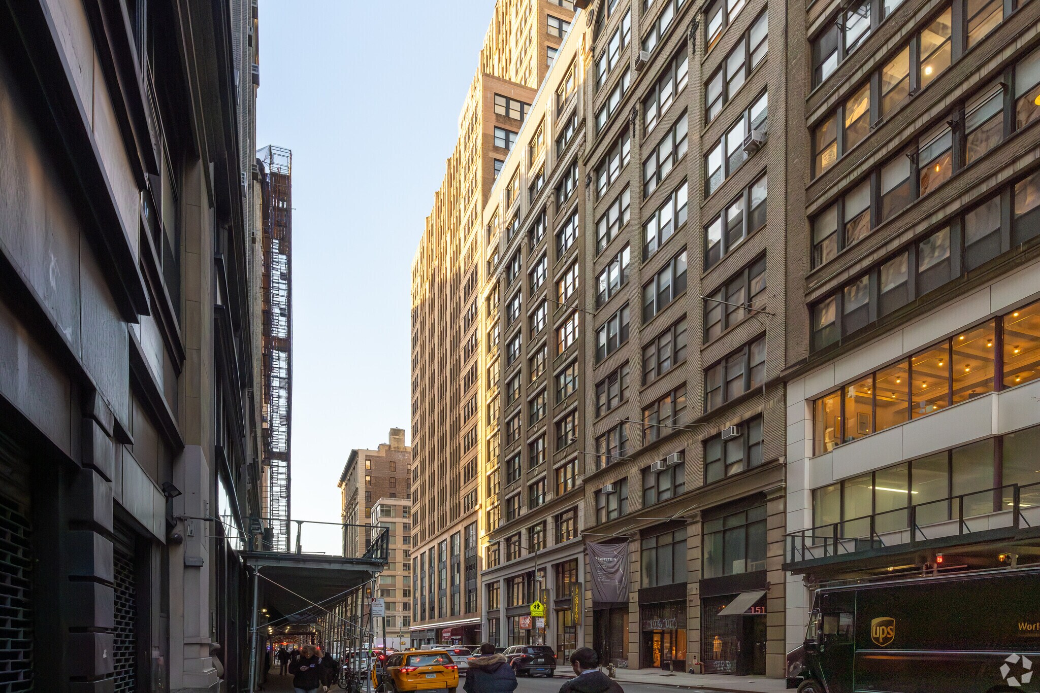 159 W 25th St, New York, NY for lease Building Photo- Image 1 of 7