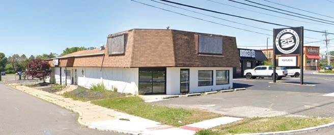 203 Route 37 E, Toms River, NJ for lease - Building Photo - Image 2 of 3
