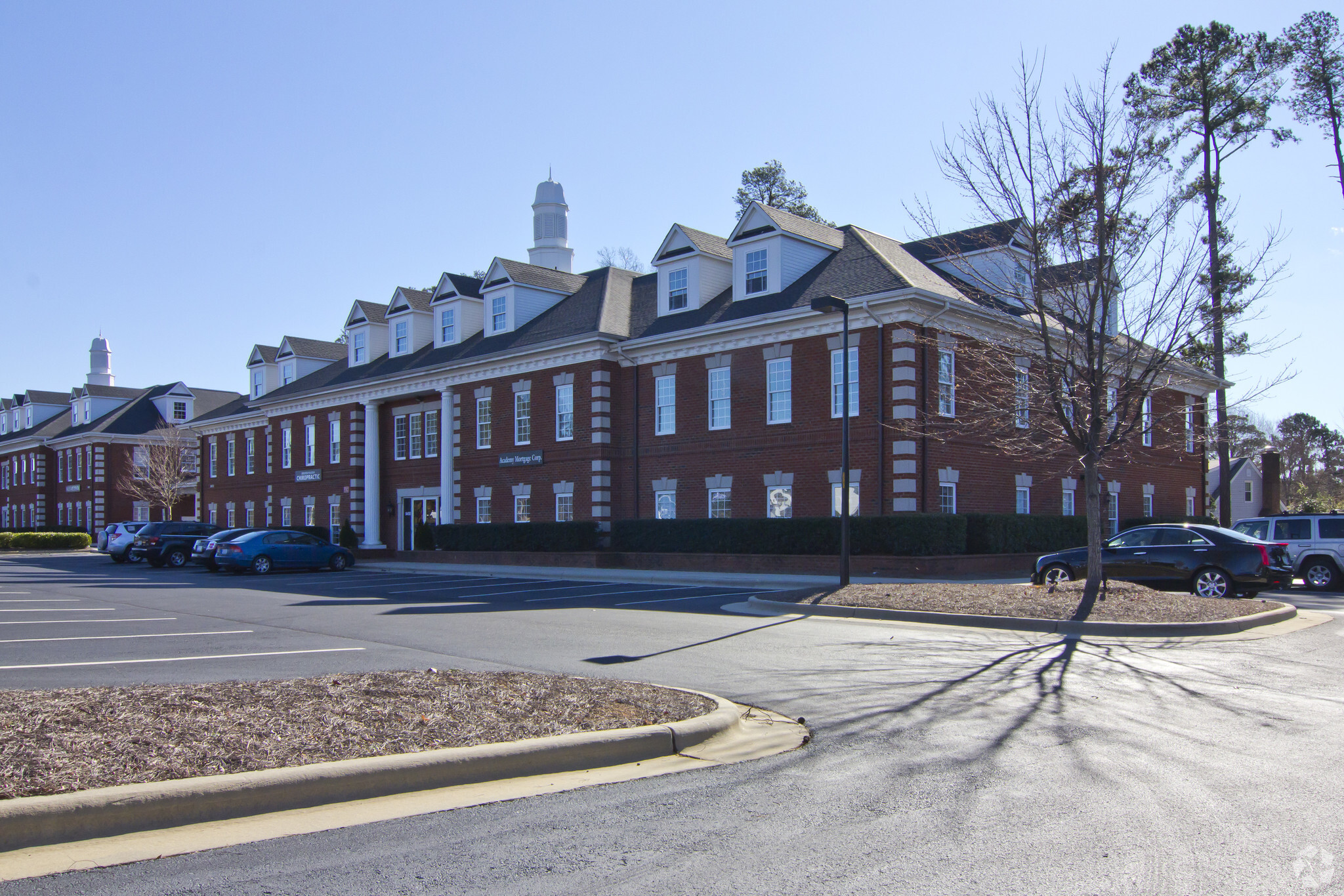 8450 Falls Of Neuse Rd, Raleigh, NC for sale Primary Photo- Image 1 of 1