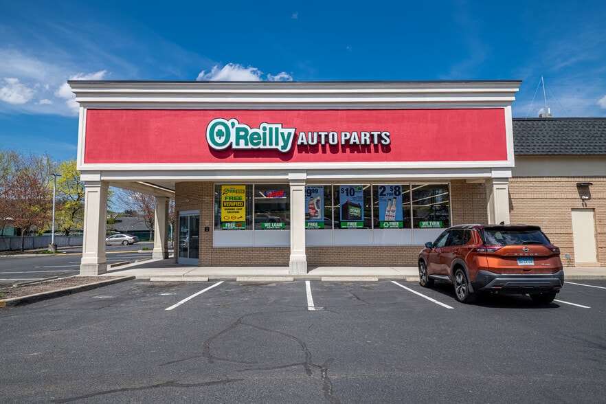 303 White St, Danbury, CT for sale - Building Photo - Image 3 of 3