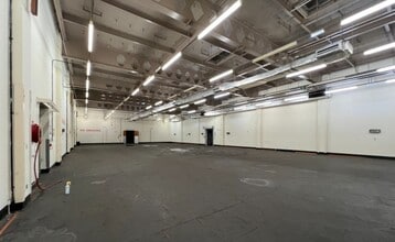 Washington Centre, Washington for lease Interior Photo- Image 1 of 2