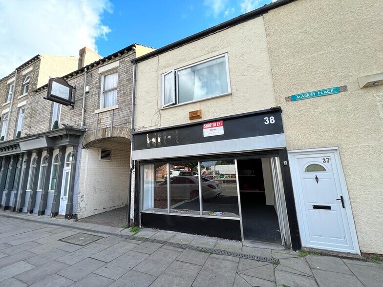 38 Market Pl, Middlesbrough for sale - Primary Photo - Image 1 of 1
