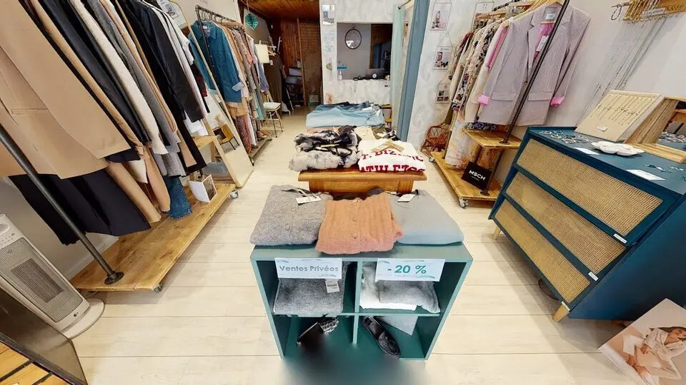 Retail in Toulouse for lease - Interior Photo - Image 3 of 5