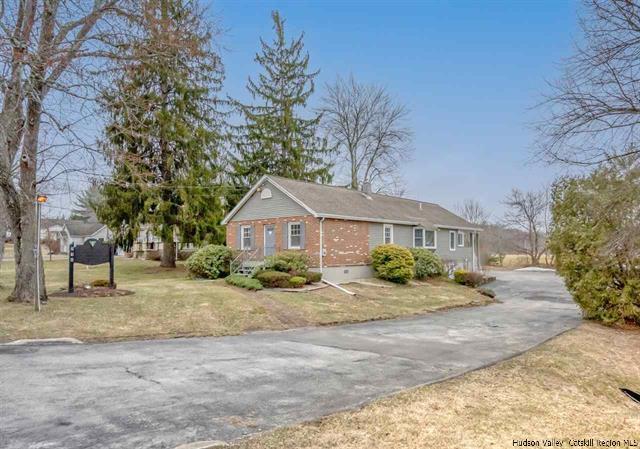 218 Main St New Paltz Ny 12561 Office For Sale Loopnet Com