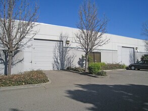 5570 Skylane Blvd, Santa Rosa, CA for lease Interior Photo- Image 2 of 18
