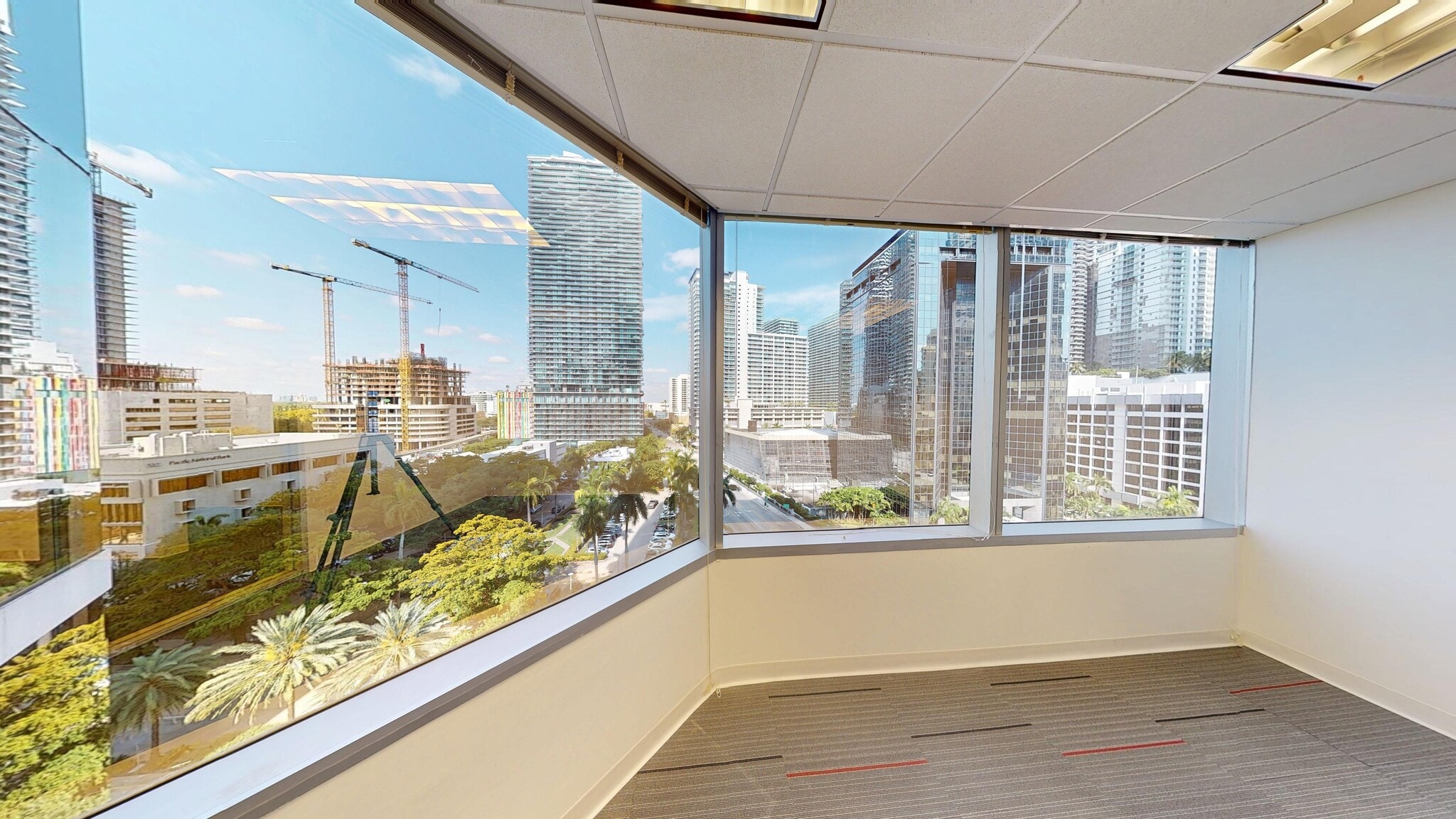1221 Brickell Ave, Miami, FL for lease Interior Photo- Image 1 of 6