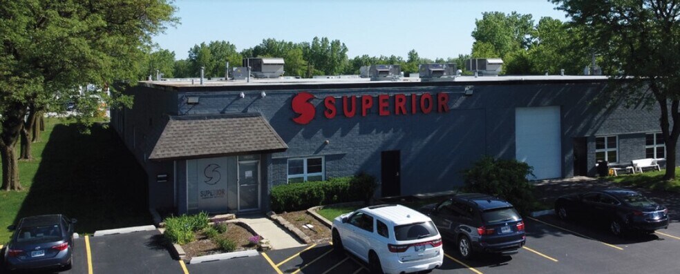 31W222 W Bartlett Rd, Bartlett, IL for sale - Primary Photo - Image 1 of 1