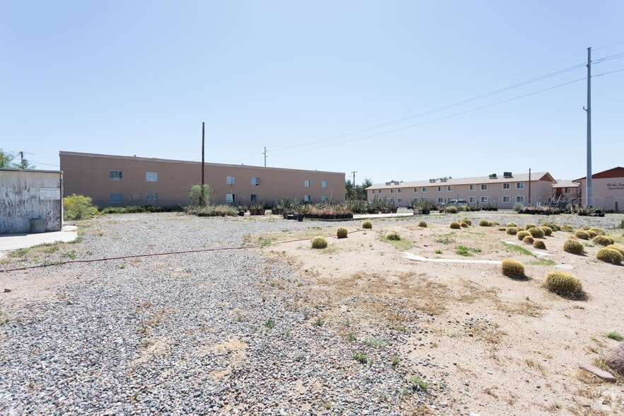 21407 N 24th Ave, Phoenix, AZ for lease - Building Photo - Image 2 of 16