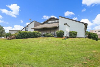 1038 River Oaks Dr, Flowood, MS for lease Building Photo- Image 2 of 40