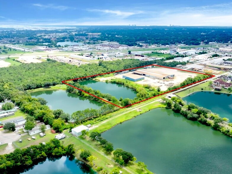4835 Bourque rd, Nederland, TX for sale - Building Photo - Image 2 of 13