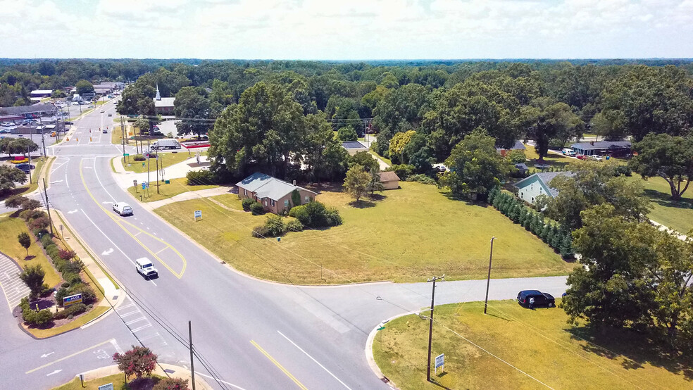 8009 Blair Rd, Mint Hill, NC for sale - Aerial - Image 1 of 3