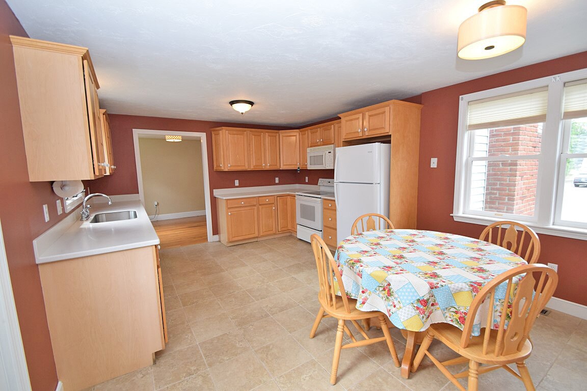 118 Canton St, Randolph, MA 02368 Specialty for Sale