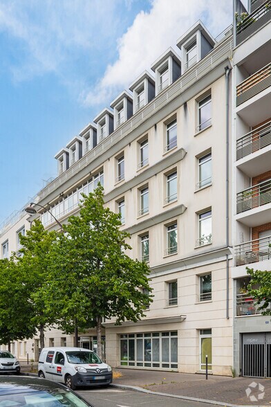 13 Rue Germaine Tailleferre, Paris for lease - Building Photo - Image 2 of 3