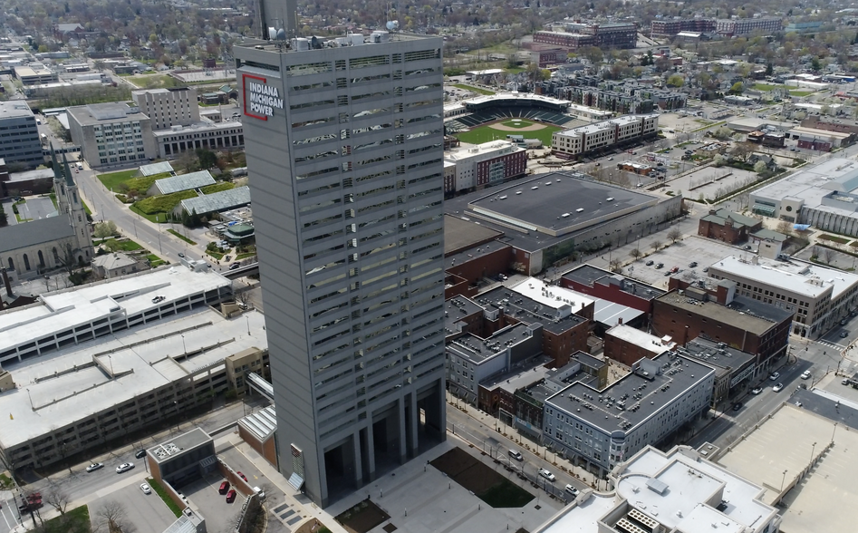 110 E Wayne St, Fort Wayne, IN for lease - Building Photo - Image 1 of 14