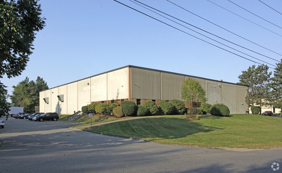 24 Jytek Dr, Leominster, MA for sale - Primary Photo - Image 1 of 2