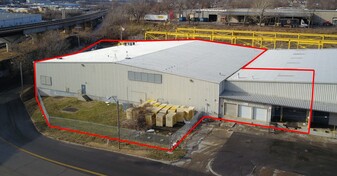 208 Bennington Ave, Kansas City MO - Warehouse