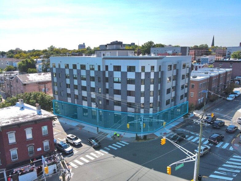 475 Communipaw Ave, Jersey City, NJ for lease - Building Photo - Image 1 of 9