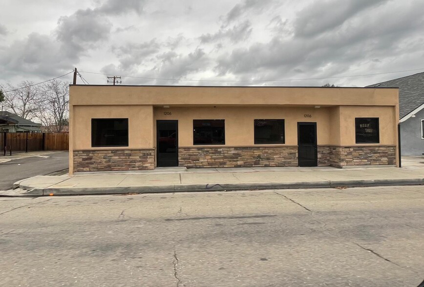 1206 California Ave, Bakersfield, CA for sale - Building Photo - Image 1 of 3