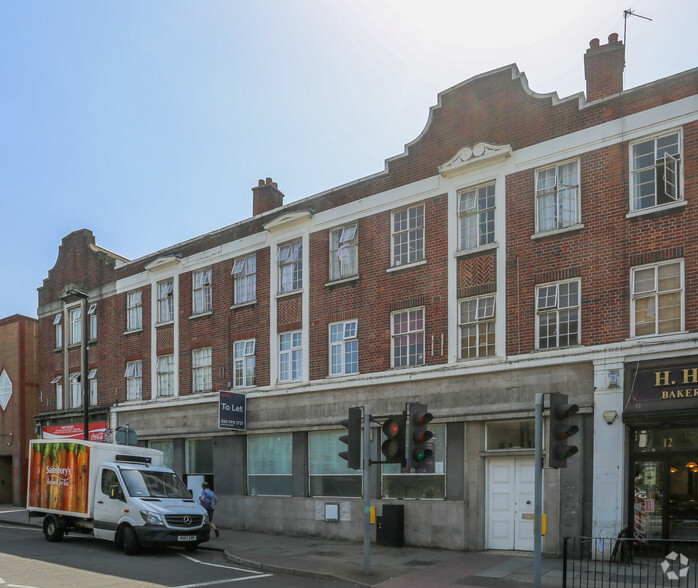 13-15 Stratheden Parade, London for lease - Building Photo - Image 1 of 3