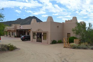6070 E Cave Creek Rd, Cave Creek AZ - Loft