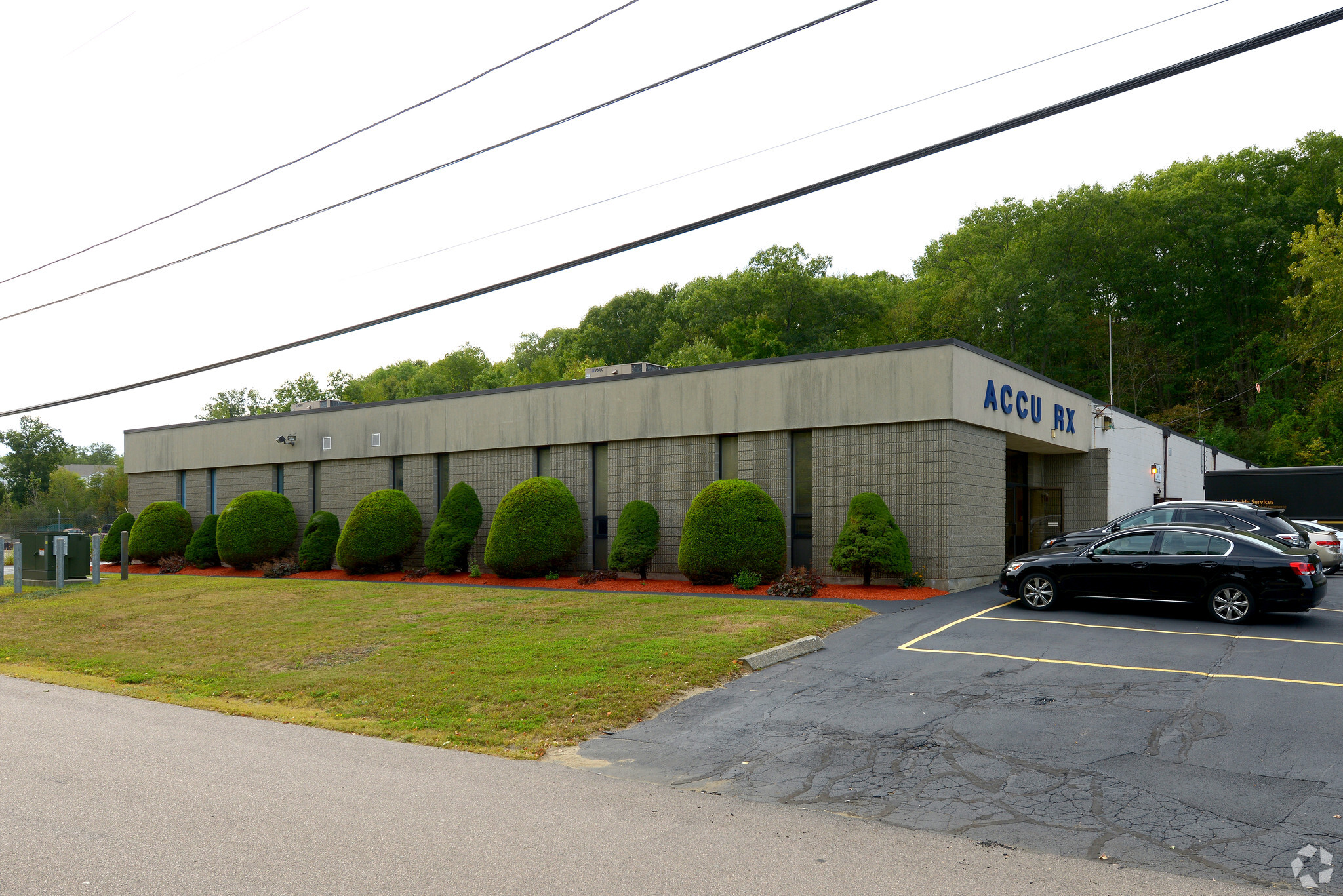 100 Federal Way, Johnston, RI for lease Building Photo- Image 1 of 2