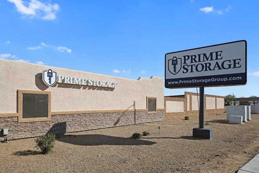 9220 W Indian School Rd, Phoenix, AZ for lease - Building Photo - Image 1 of 1