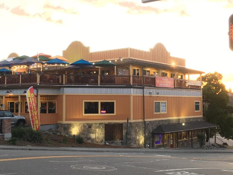 702 Sutter St, Folsom, CA 95630