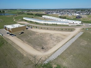 5220 Duncan Ave, Blackfalds, AB - aerial  map view